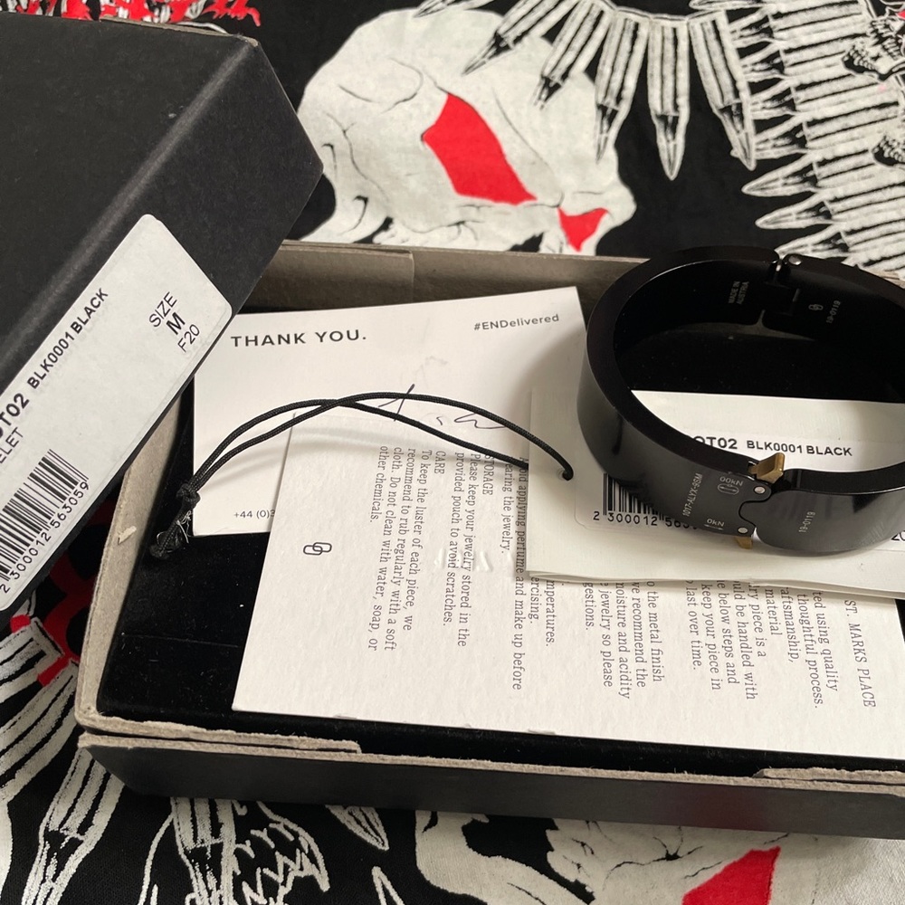 1017 ALYX 9SM Buckle Bracelet